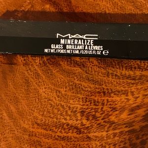 MAC - Mineralize Glass - Precious Fruit - Brand New Never Used